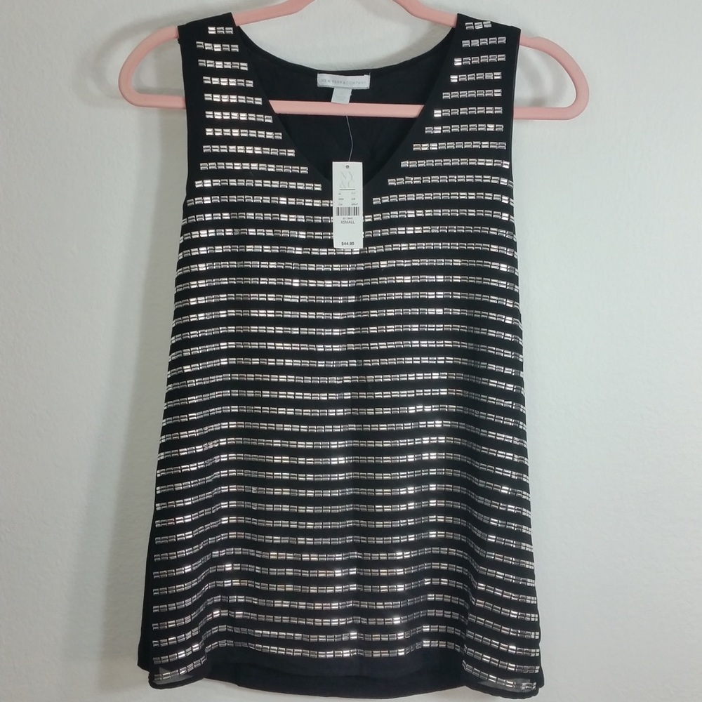 NWT NY&C Tank Top. SZ XS-S (minor manufacturing flaws)